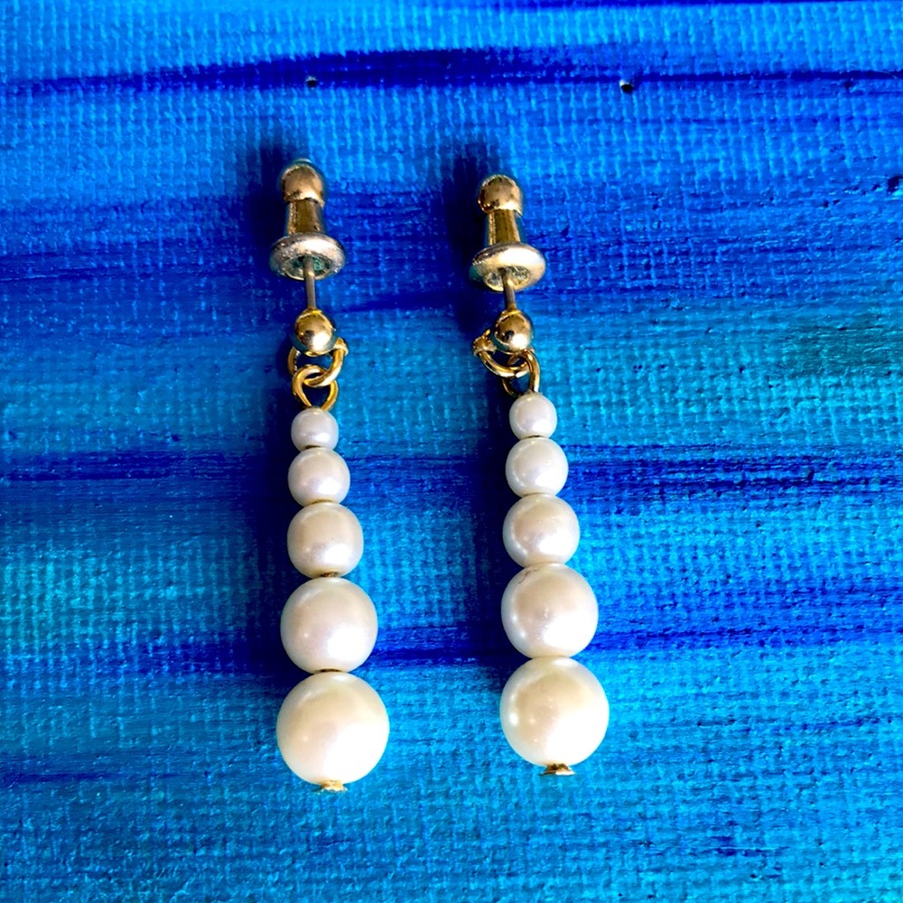Vintage Pearl bead earrings